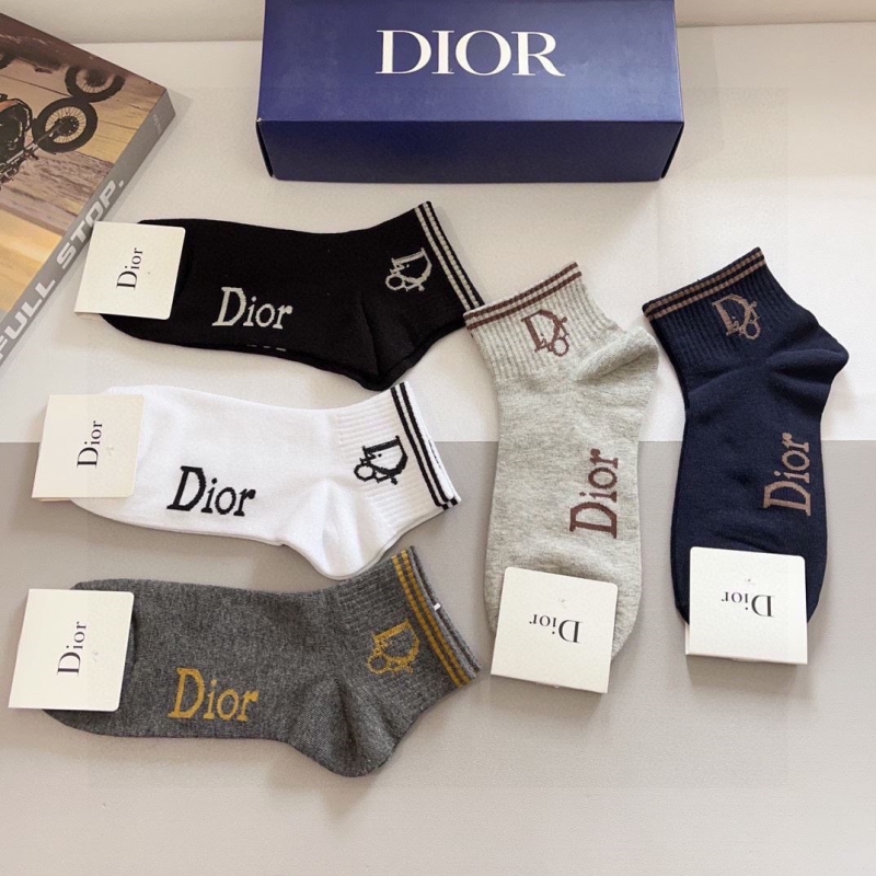 DIOR